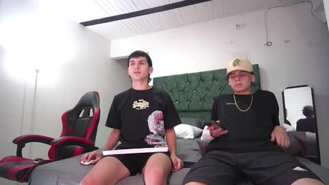 Snapshot of andrew_restrepo chatting on September 10, 2025, 10:21 pm andrew restrepo online show from September 10, 2025, 10:21 pm