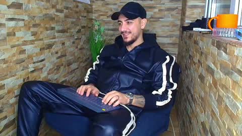 MasterRomania  online show from December 20, 2024, 4:53 am