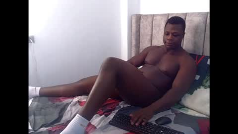 andrewburke06 online show from November 19, 2025, 3:01 pm