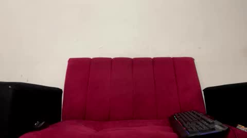 andrew online show from November 15, 2025, 4:32 am