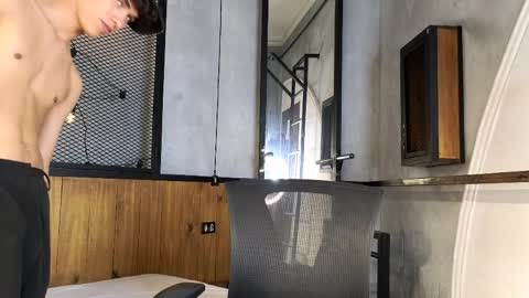 AndreWortix online show from March 29, 2026, 4:34 am