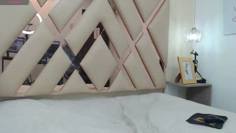 Snapshot of andrewsmile_ chatting on January 16, 2025, 3:24 pm ANDREW online show from January 16, 2025, 3:24 pm