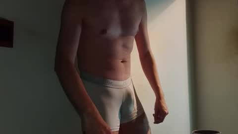 Andres online show from December 28, 2024, 2:54 am