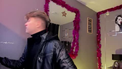      online show from December 2, 2024, 11:34 am