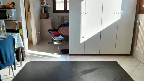 androx77 online show from March 5, 2025, 9:05 am