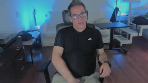 Andrew online show from April 25, 2026, 2:25 pm