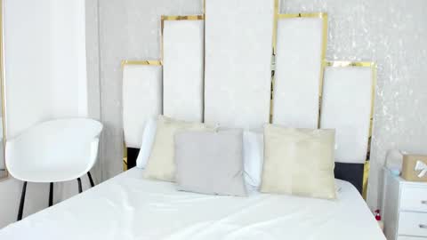 Andy bluee  online show from December 31, 2024, 7:31 am