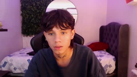 andy_dan1 online show from March 7, 2025, 2:01 pm