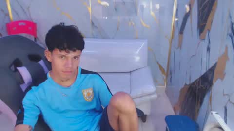 andy_dan1 online show from October 6, 2025, 3:31 pm