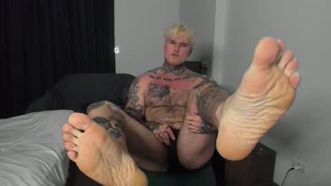 Snapshot of andy_hunk chatting on January 24, 2025, 2:18 am Andrew online show from January 24, 2025, 2:18 am