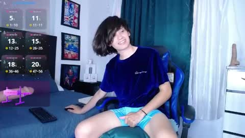 Snapshot of andyboy_19 chatting on April 27, 2026, 10:52 pm andy online show from April 27, 2026, 10:52 pm