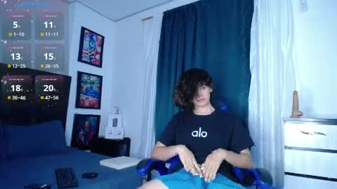 Snapshot of andyboy_19 chatting on April 30, 2026, 11:53 pm andy online show from April 30, 2026, 11:53 pm