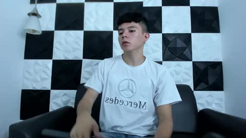 andyfame11 online show from November 30, 2025, 12:42 pm