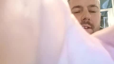 andyh344 online show from November 2, 2025, 8:11 pm