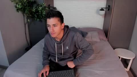 Andy Joy  online show from February 20, 2025, 10:27 am