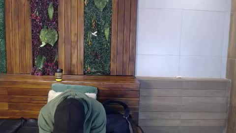 Andy Joy  online show from September 12, 2025, 11:21 am