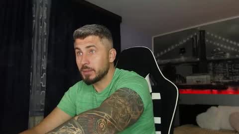 Magic Andy online show from November 3, 2025, 11:15 pm