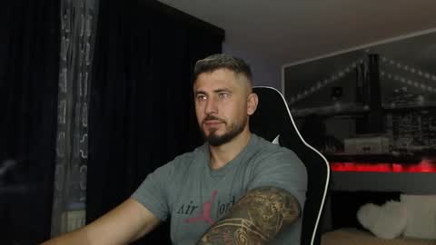 Magic Andy online show from November 7, 2025, 12:21 am