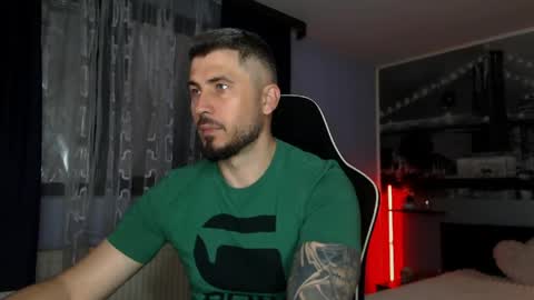 Magic Andy online show from April 19, 2026, 12:33 am