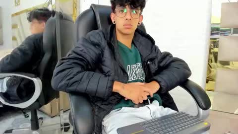 andyxibrat online show from March 25, 2026, 5:30 pm