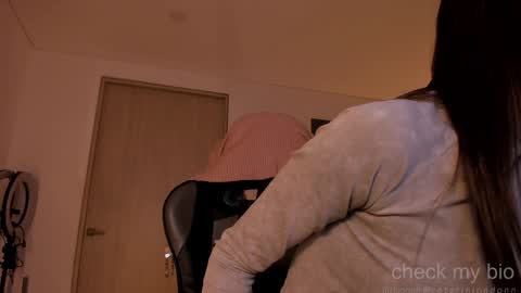      online show from January 21, 2025, 2:22 am