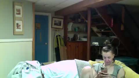 aneoakley online show from November 11, 2025, 7:30 am