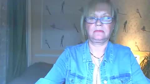 Alinessa online show from April 20, 2026, 6:31 pm