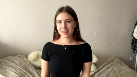 Anfisajess online show from April 29, 2026, 10:41 am