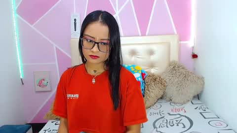 Snapshot of ange_drty chatting on October 12, 2025, 10:09 pm ange_drty online show from October 12, 2025, 10:09 pm