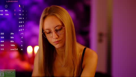 Snapshot of angeellina chatting on December 28, 2024, 8:58 pm angeellina online show from December 28, 2024, 8:58 pm