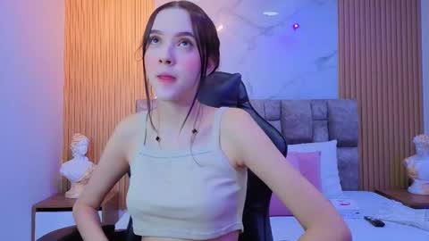 angel__kiss online show from November 18, 2025, 11:25 am