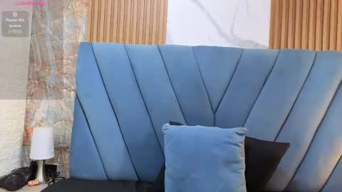 angel__red_ online show from April 13, 2026, 3:34 am