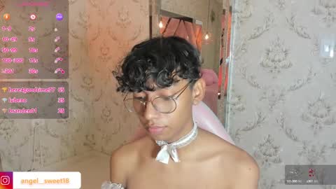 Snapshot of angel__sweet18 chatting on December 14, 2024, 3:29 am online show from December 14, 2024, 3:29 am