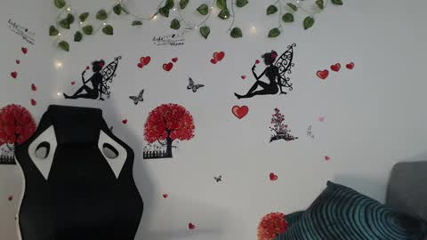 Angel Curl online show from January 14, 2025, 7:00 pm