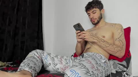 Snapshot of angel_damons_ chatting on January 6, 2025, 2:14 pm Angel Damons online show from January 6, 2025, 2:14 pm