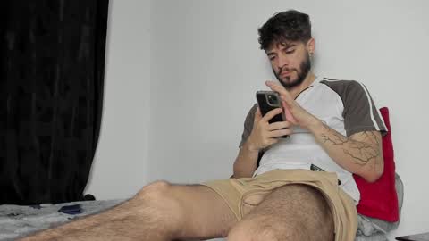 Snapshot of angel_damons_ chatting on January 20, 2025, 2:14 pm Angel Damons online show from January 20, 2025, 2:14 pm