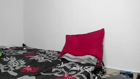 Snapshot of angel_damons_ chatting on February 21, 2025, 1:33 pm Angel Damons online show from February 21, 2025, 1:33 pm