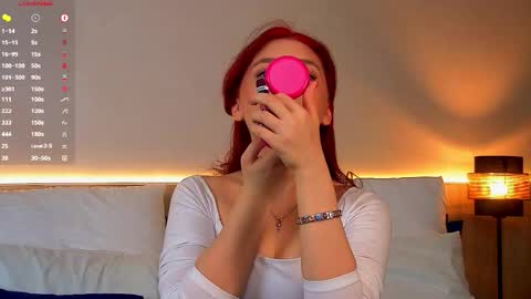 Snapshot of angel_effy chatting on February 26, 2026, 7:35 pm Angel - your mood online show from February 26, 2026, 7:35 pm