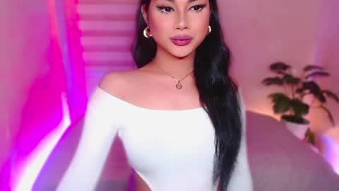Angel online show from June 18, 2026, 2:21 pm