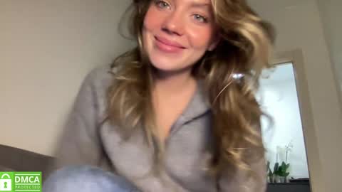 Greetings  Jess online show from March 4, 2025, 2:10 pm