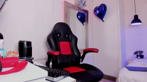 angel hardy online show from February 4, 2025, 12:11 pm