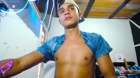 Angel online show from January 31, 2025, 8:01 pm