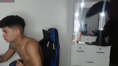 Angel online show from October 13, 2025, 7:14 pm