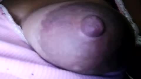 angel_pilipinaxxx10 online show from November 24, 2025, 2:17 pm