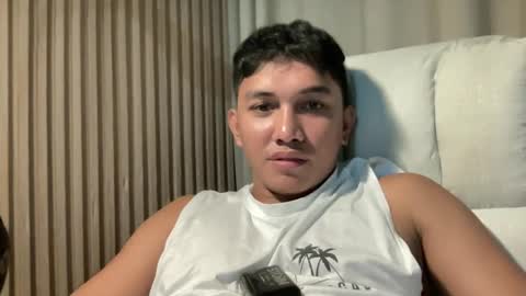 angel_rafael online show from January 23, 2025, 10:01 am
