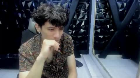 Snapshot of angel_st1 chatting on May 24, 2026, 5:01 am Angel online show from May 24, 2026, 5:01 am