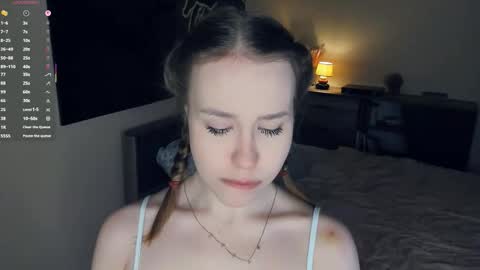 SofiaSofi online show from December 14, 2025, 7:14 am