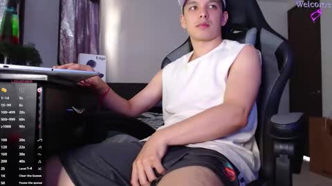 Angel Twink online show from February 12, 2026, 3:29 pm