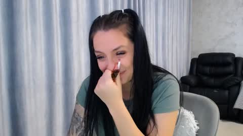 Snapshot of angel_xxx9 chatting on January 6, 2025, 1:09 am nico online show from January 6, 2025, 1:09 am