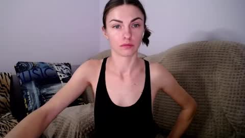 Zoe online show from December 10, 2024, 2:17 pm